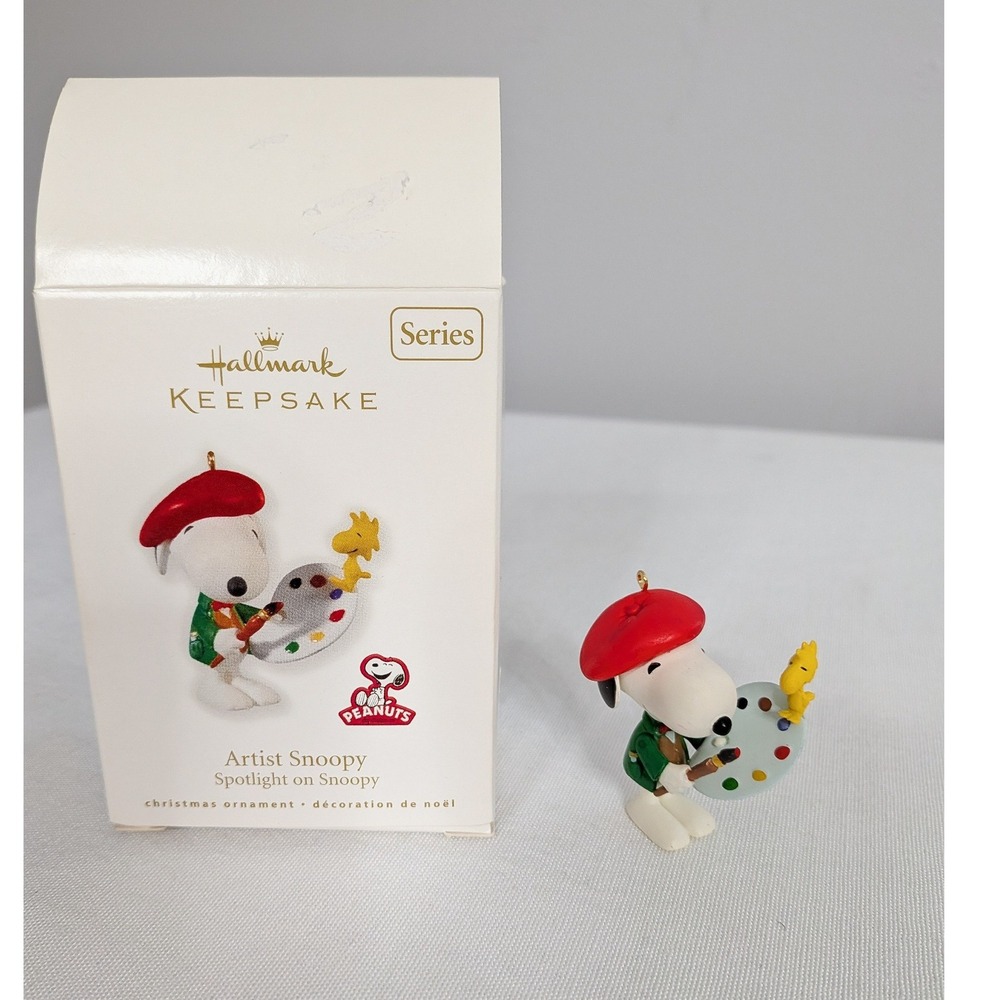 Hallmark Keepsake Ornament 2010 Artist Snoopy Spotlight on Snoopy Woodstock